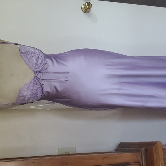 Princess Polly Fayden Biad Cut Lilac Maxi Dress Silky Sophistication - Picture 10 of 14